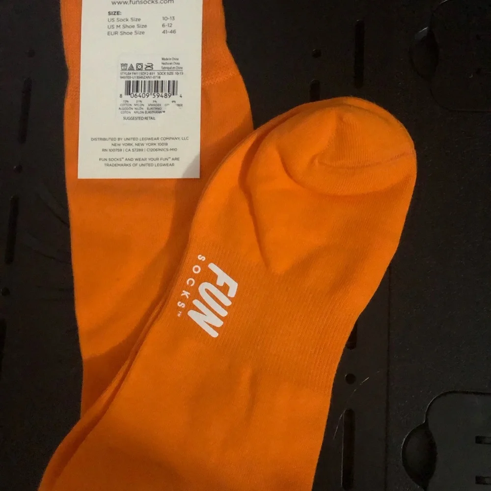 Fun Socks Men’s Orange Combed Cotton Crew Socks
